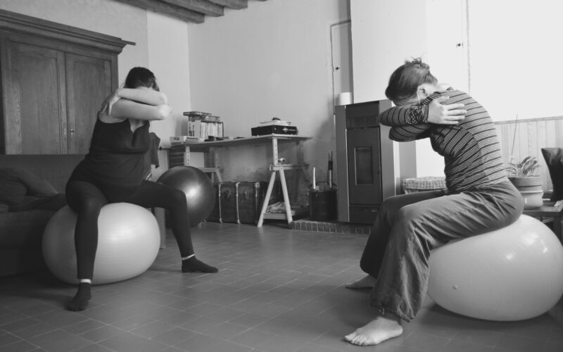 Postural ball à la KAB'MJC La Celle Saint-Cloud